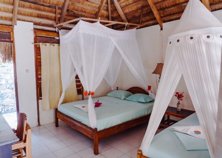 bedroom resort bungalow hotel anugerah tland rote island nemberala indonesia